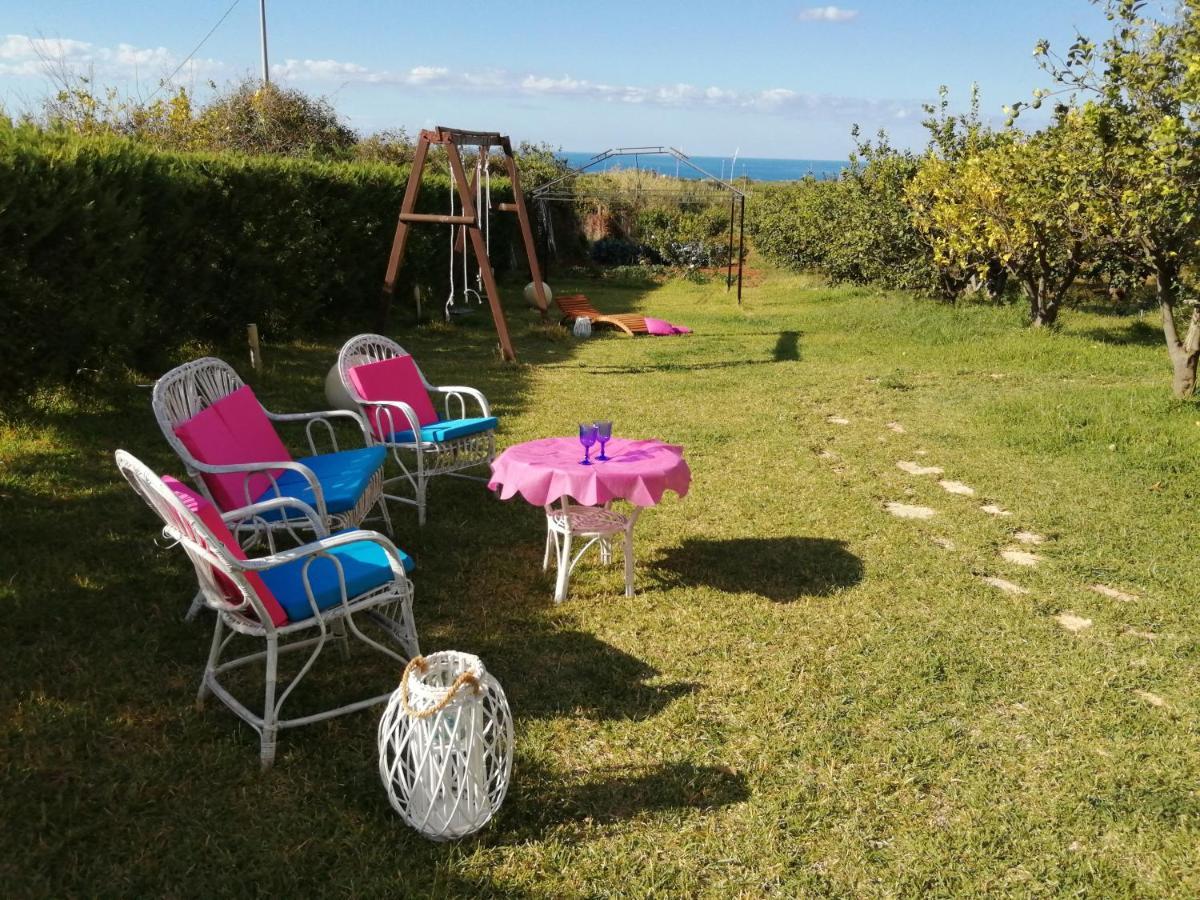 Casa Vacanze Daisy トラッペート エクステリア 写真